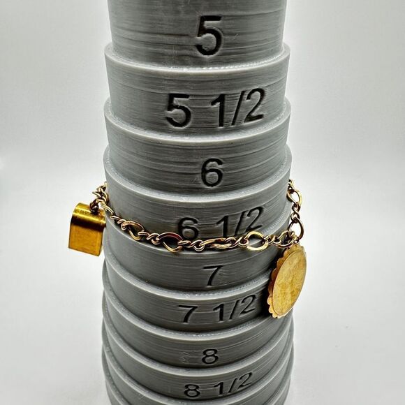 Vintage 1/20 12k GF yellow gold charm bracelet with three charms! - Picture 2 of 14